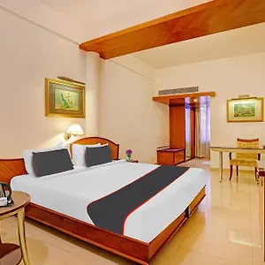 Hotel Super Collection O Indraprastha