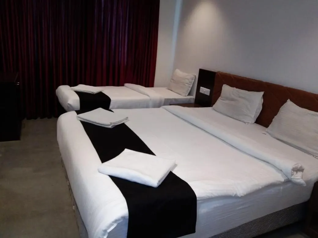 ***  The Southgate Business Hotel India